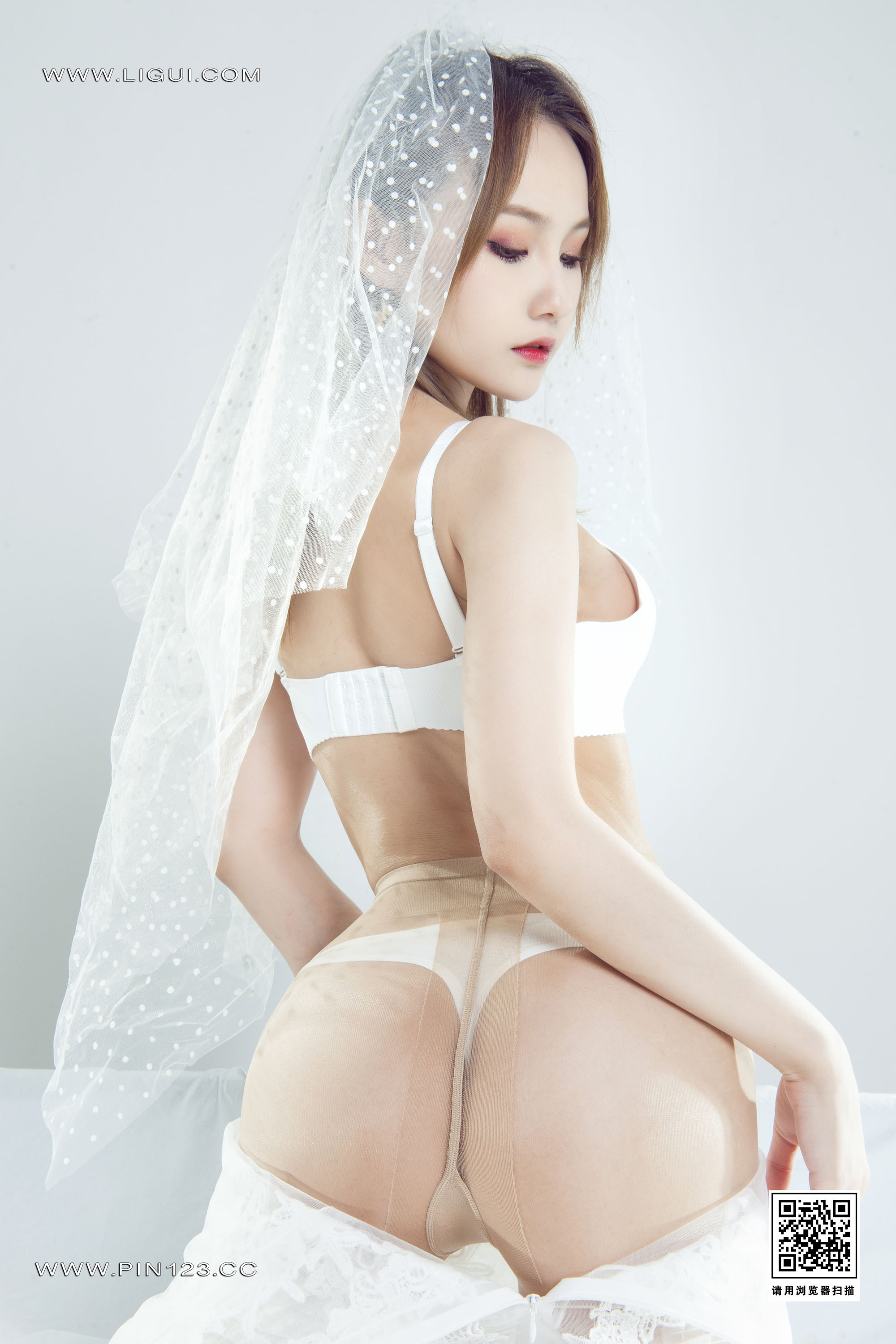 Ligui丽柜 2023.07.17 《甜蜜的陪伴》 心心